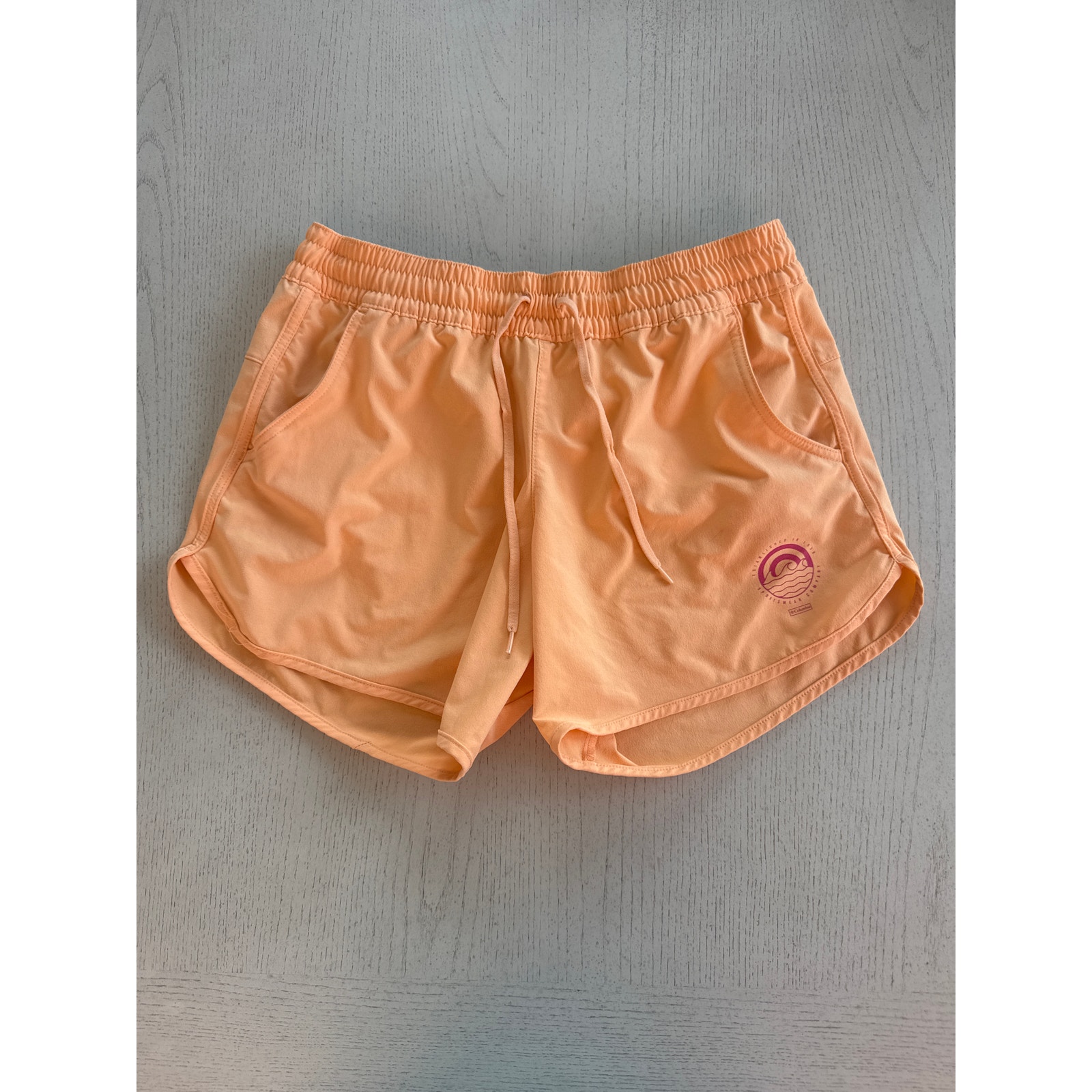 Columbia Omni Shield Shortcourt Women's Athletic Shorts Gorpcore Hiking Outdoors